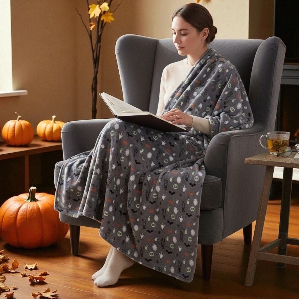 Modern Kids Halloween Blanket 45x60 Ghost Bat Spiderweb Plush Throw Soft Gray
